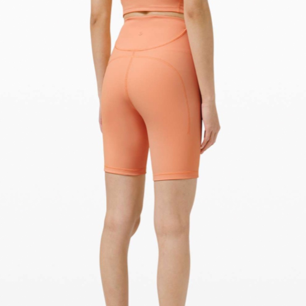 Lululemon Ribbed Contoured High-Rise Short 8" Malibu Peach Size 4